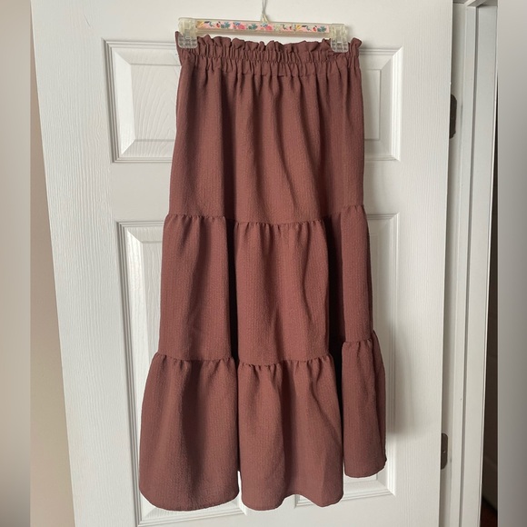 Brown Maxi Peasant Skirt - Picture 3 of 3